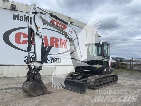 Bobcat E88R2 Paletli ekskavatörler