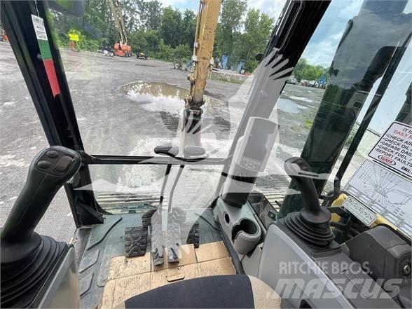 CAT 313FL Paletli ekskavatörler