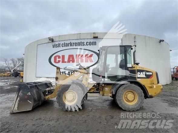 CAT 906M Tekerlekli yükleyiciler