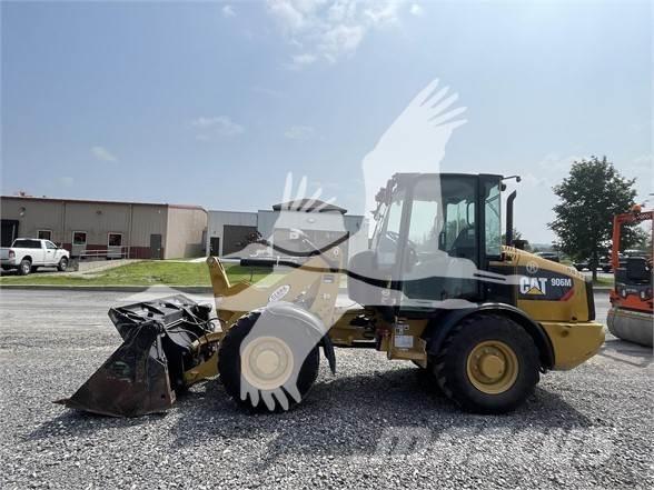 CAT 906M Tekerlekli yükleyiciler