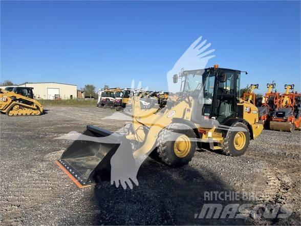CAT 906M Tekerlekli yükleyiciler