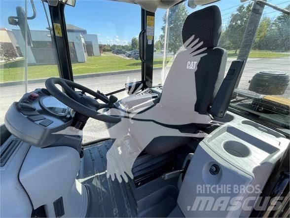 CAT 906M Tekerlekli yükleyiciler