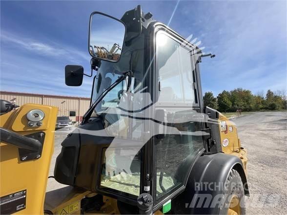 CAT 906M Tekerlekli yükleyiciler
