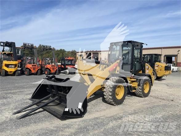 CAT 908 Tekerlekli yükleyiciler