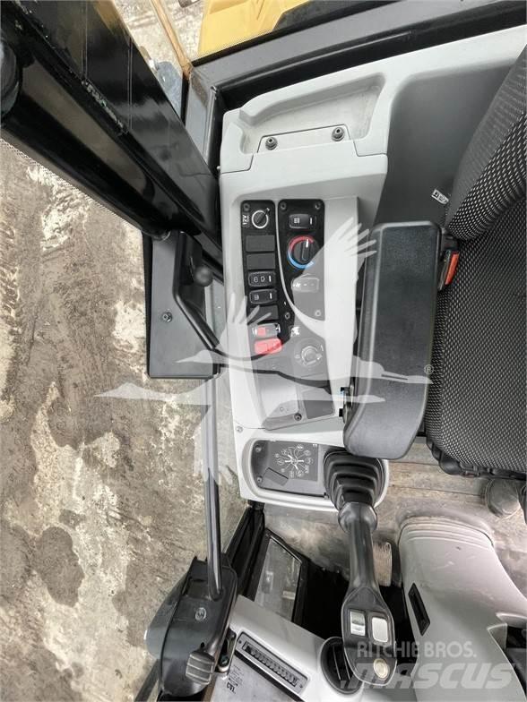 CAT 908M Tekerlekli yükleyiciler