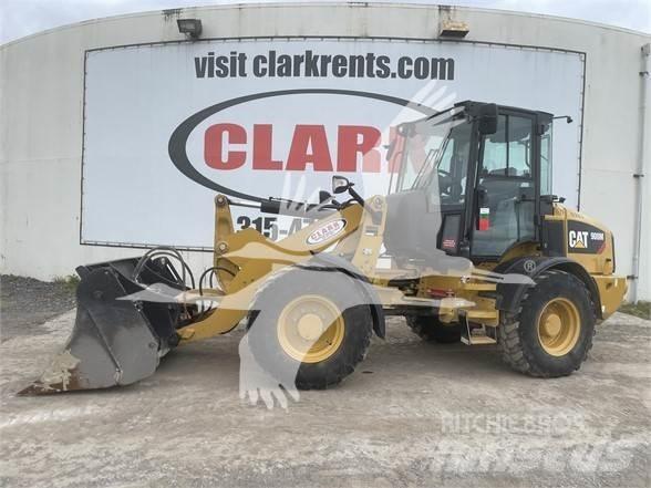 CAT 908M Tekerlekli yükleyiciler