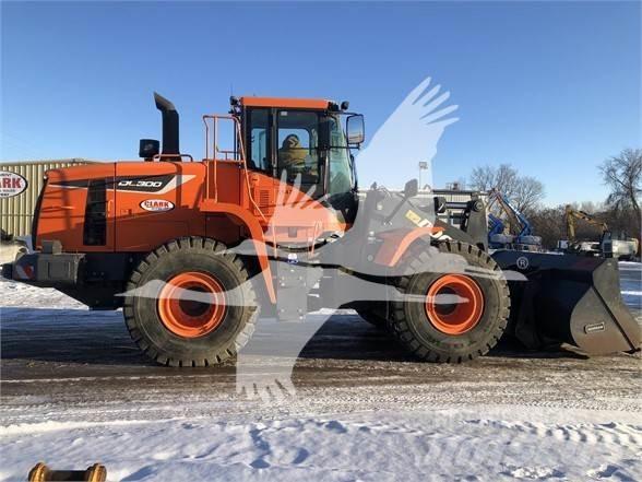 Doosan DL300 Tekerlekli yükleyiciler