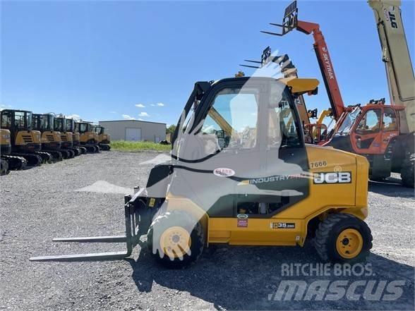 JCB 35 Teleskopik yükleyiciler