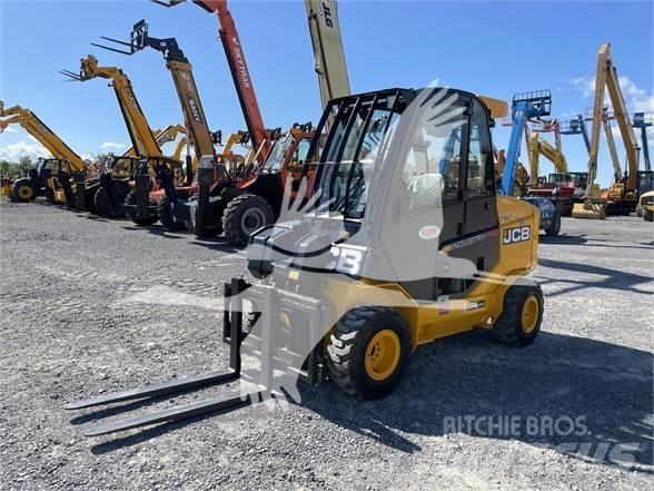 JCB 35 Teleskopik yükleyiciler