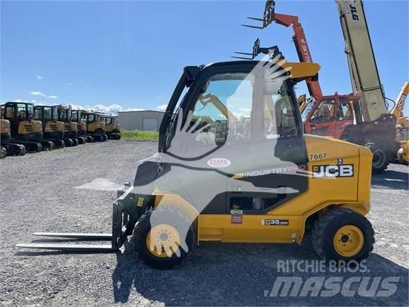 JCB 35 Teleskopik yükleyiciler
