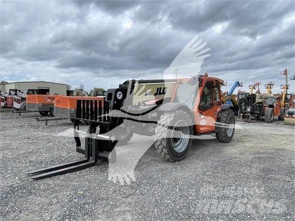 JLG 742 Teleskopik yükleyiciler