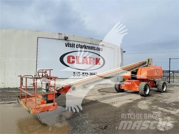 JLG 800S Teleskopik personel platformları