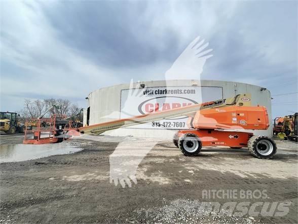 JLG 800S Teleskopik personel platformları