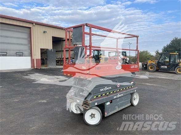 SkyJack SJ3226 Makasli platformlar