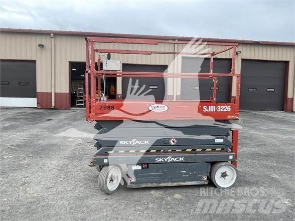 SkyJack SJ3226 Makasli platformlar
