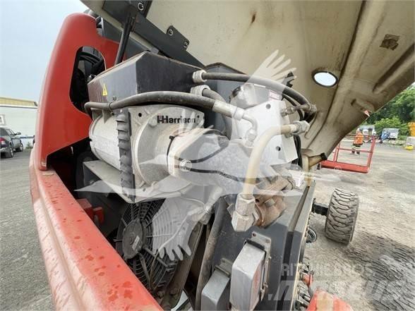SkyJack SJ40T Teleskopik personel platformları