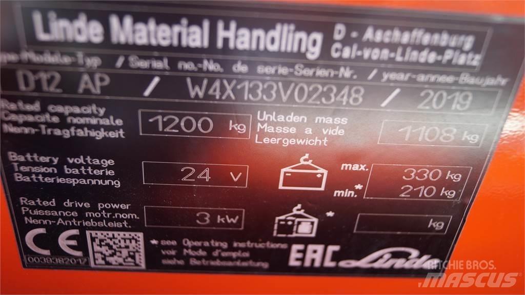 Linde D12AP Yaya kumandali istif makinasi