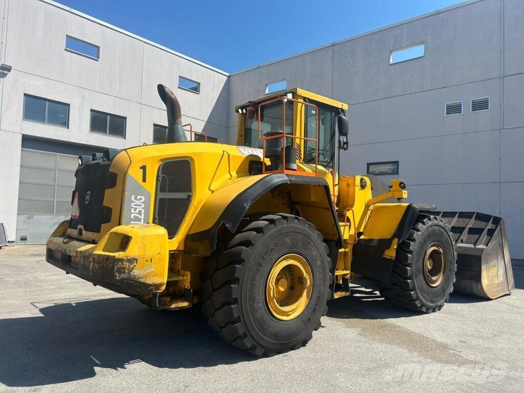 Volvo L250G Tekerlekli yükleyiciler