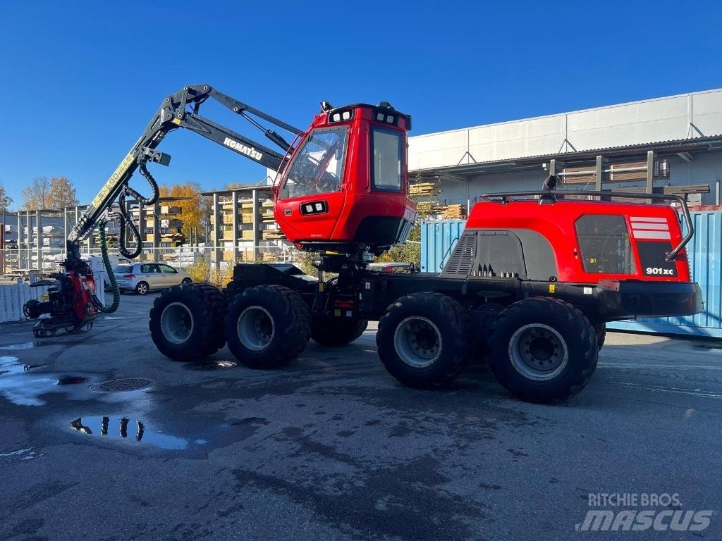Komatsu 901XC Biçerdöverler