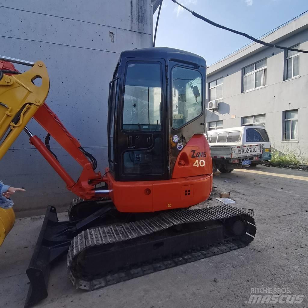 Hitachi ZX 40 U Mini ekskavatörler, 7 tona dek