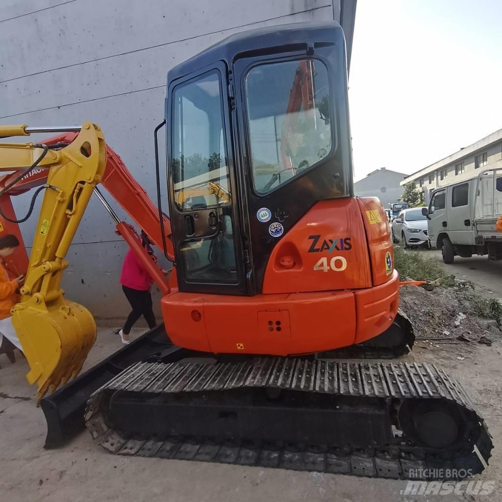 Hitachi ZX 40 U Mini ekskavatörler, 7 tona dek