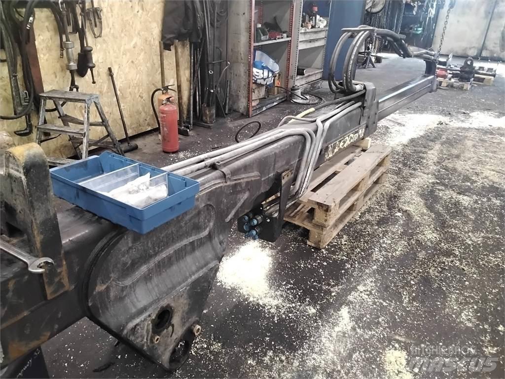 John Deere CF885 Tomruk vinçleri