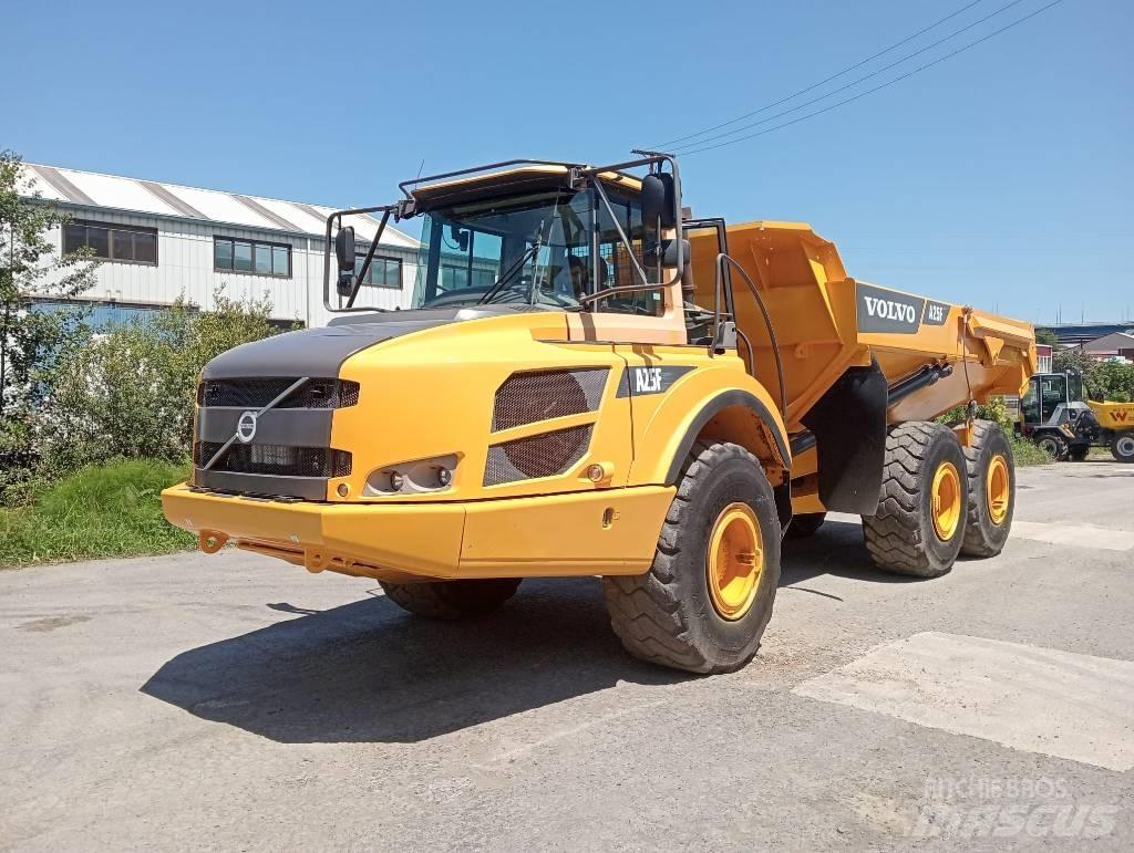 Volvo A 25 F Belden kirma kaya kamyonu