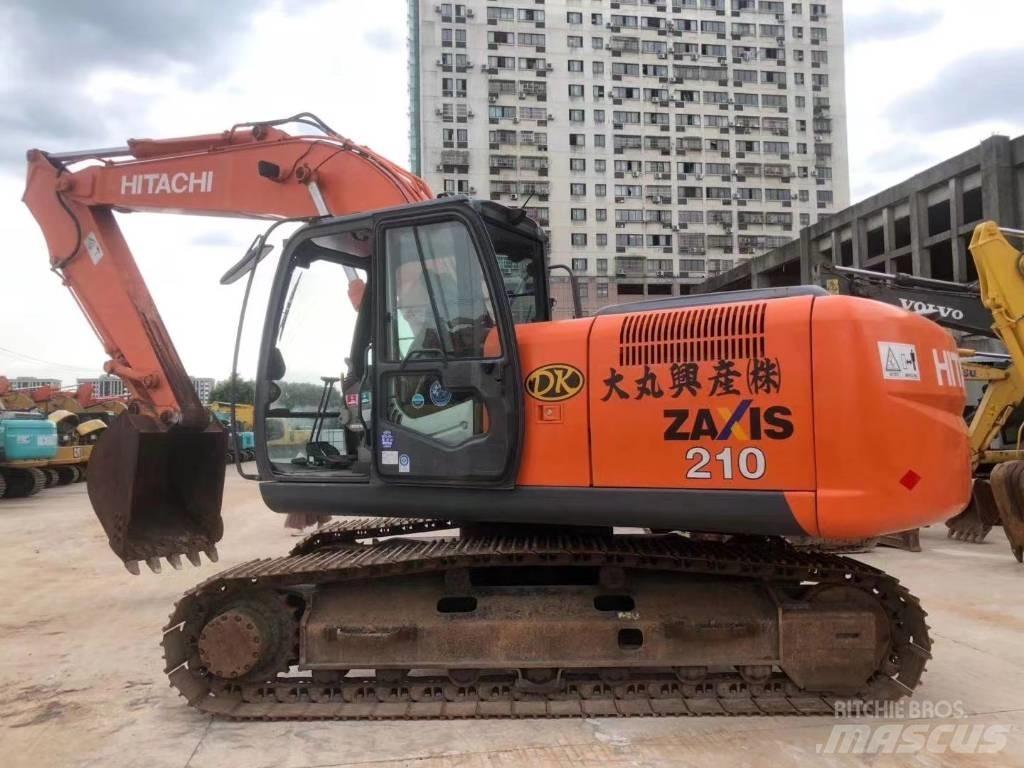 Hitachi ZX 210 Paletli ekskavatörler