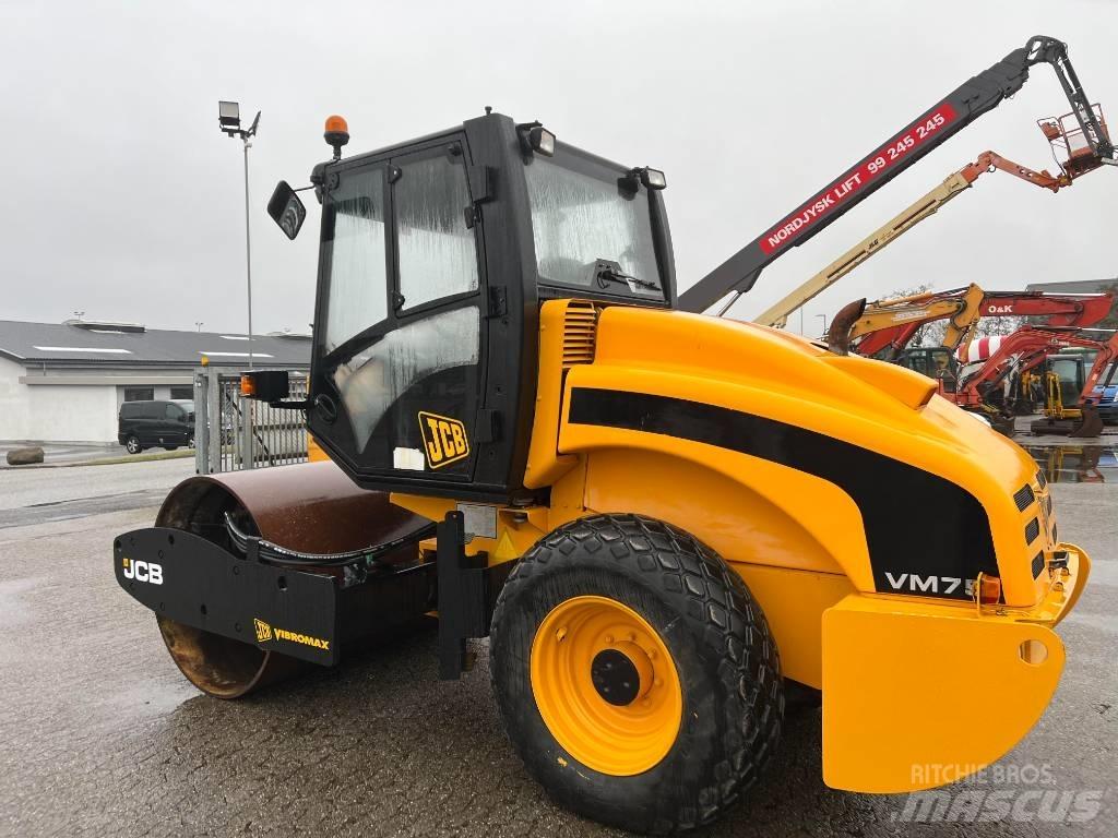 JCB Vibromax VM 75 Tek tamburlu silindirler
