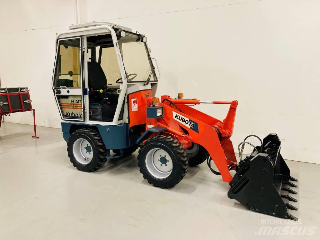 Kubota R 310 Tekerlekli yükleyiciler