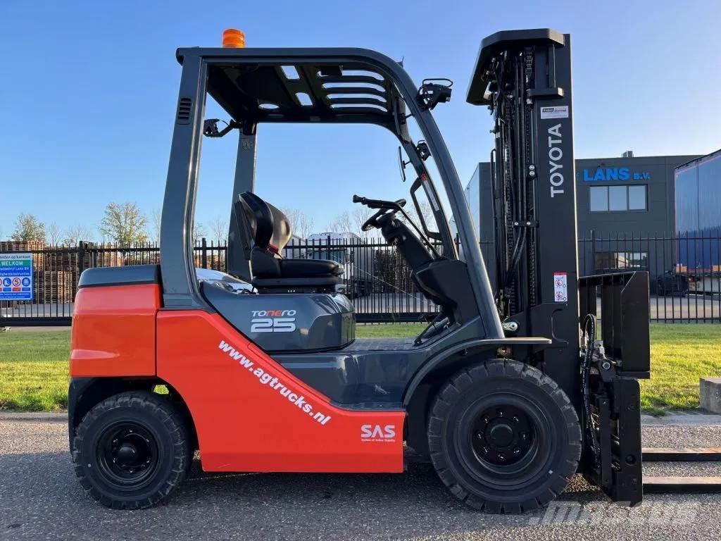 Toyota 52-8FDF25 Dizel forkliftler