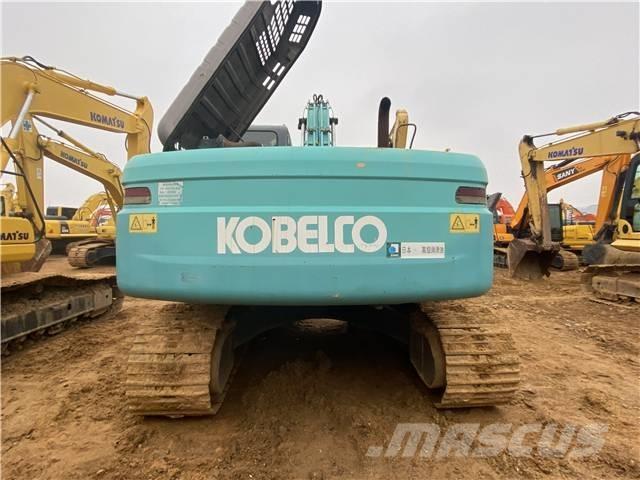 Kobelco SK 210-8 Paletli ekskavatörler