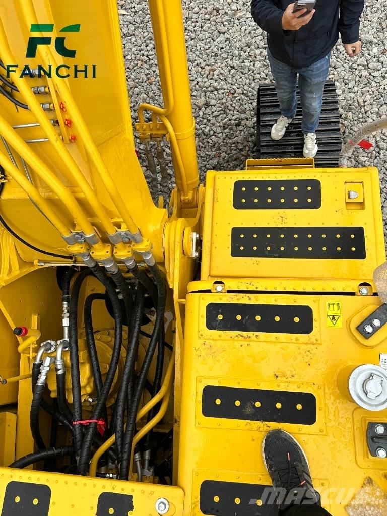 Komatsu 200-8 Paletli ekskavatörler