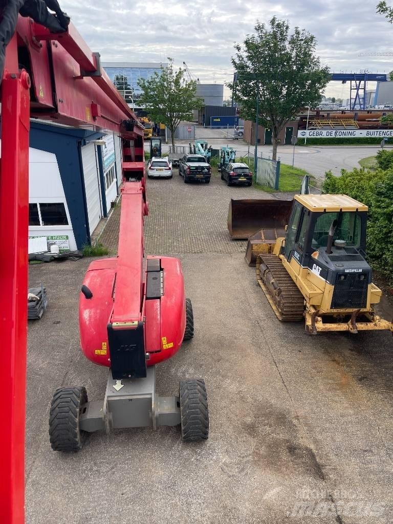 JLG 800 AJ Körüklü personel platformları