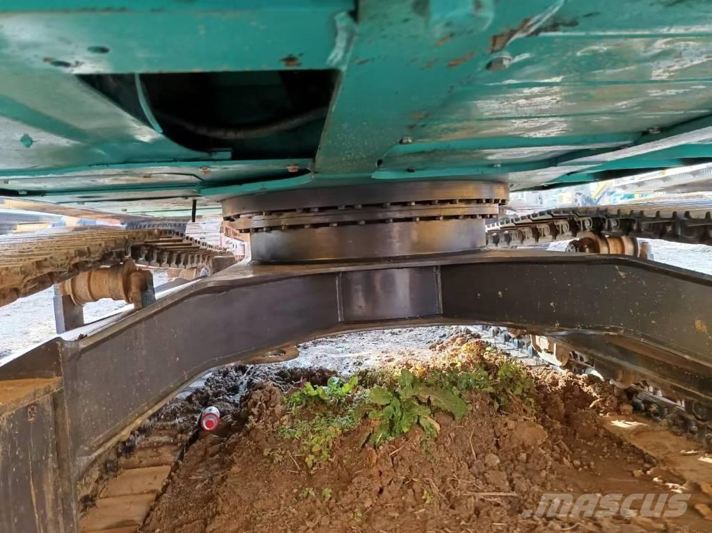 Kobelco SK 140 Paletli ekskavatörler