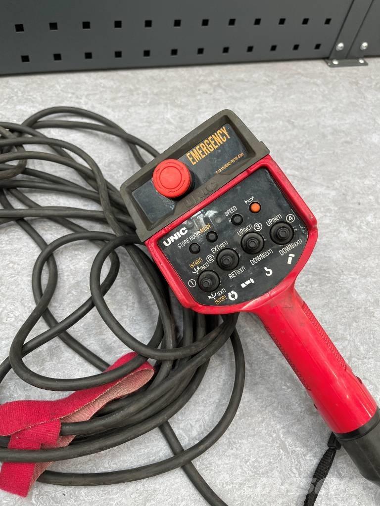 Unic URW 295 Mini vinçler