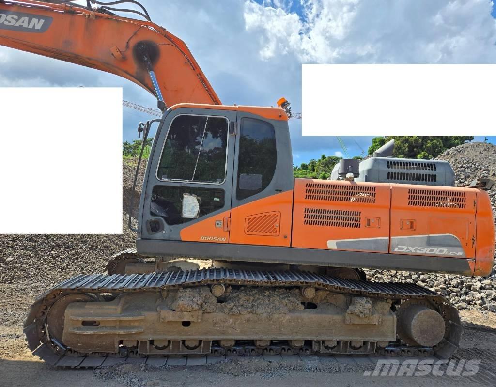 Doosan DX 300 LC-5 Paletli ekskavatörler