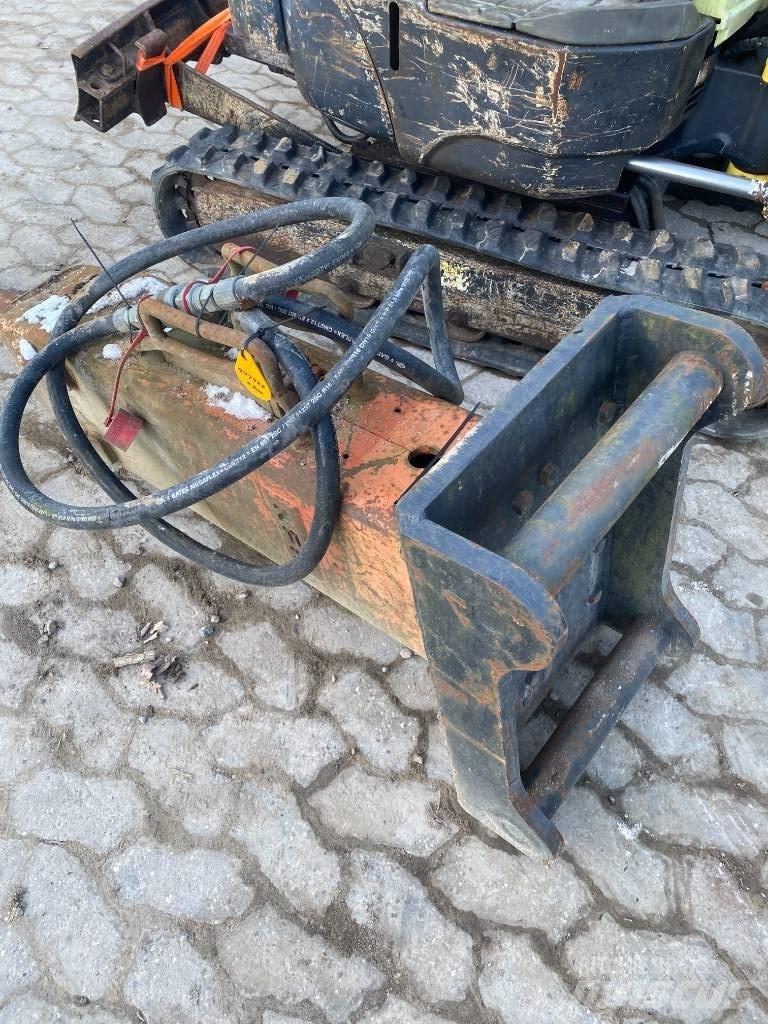 NPK E204 Hidrolik kırıcılar