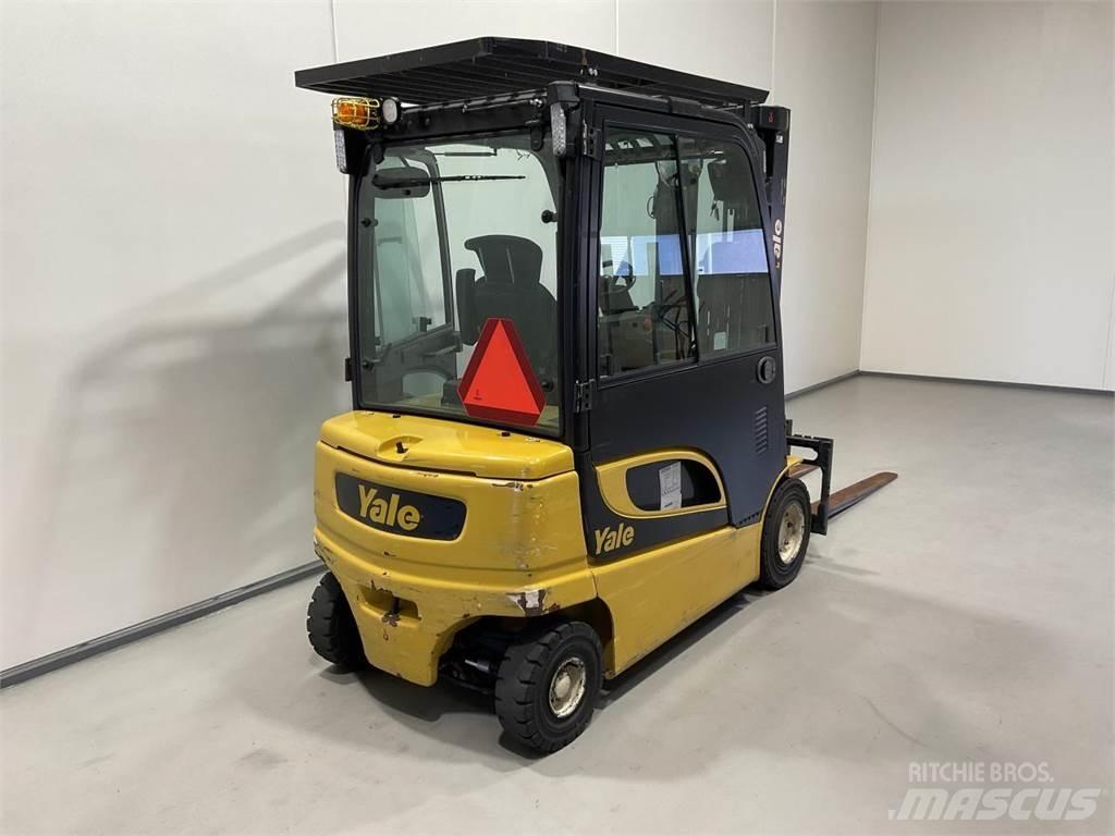 Yale ERP30VL Elektrikli forkliftler