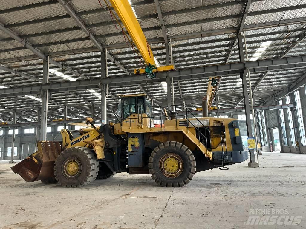 Komatsu WA 600 Tekerlekli yükleyiciler