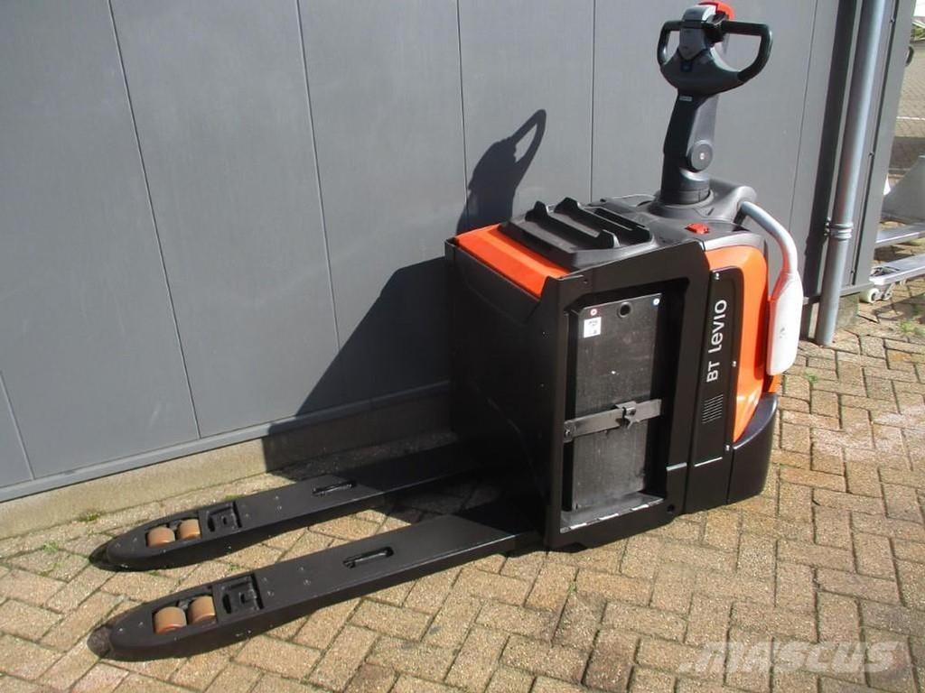 Toyota LPE200 Düsük seviye platformu