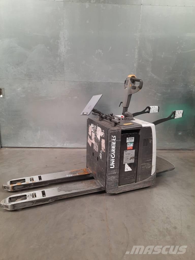 UniCarriers 200PMR Düsük seviye platformu