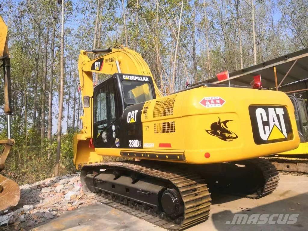 CAT 330D2 Paletli ekskavatörler