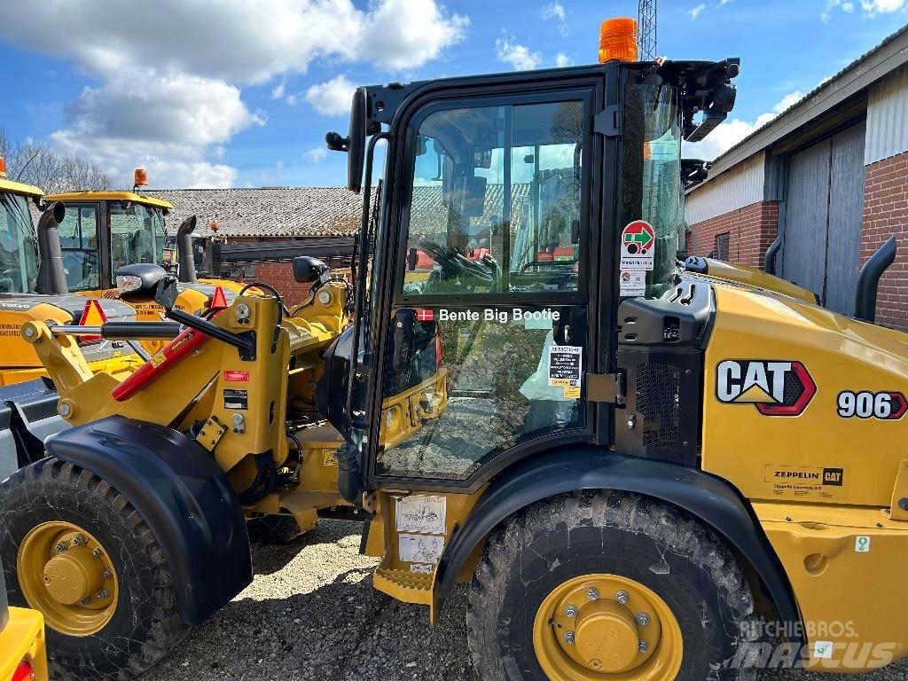 CAT 906 Tekerlekli yükleyiciler
