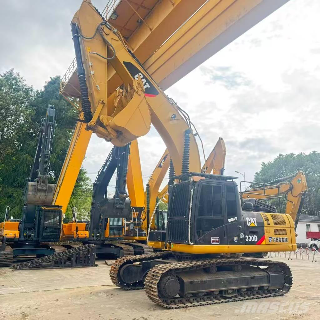 CAT 330 D Paletli ekskavatörler