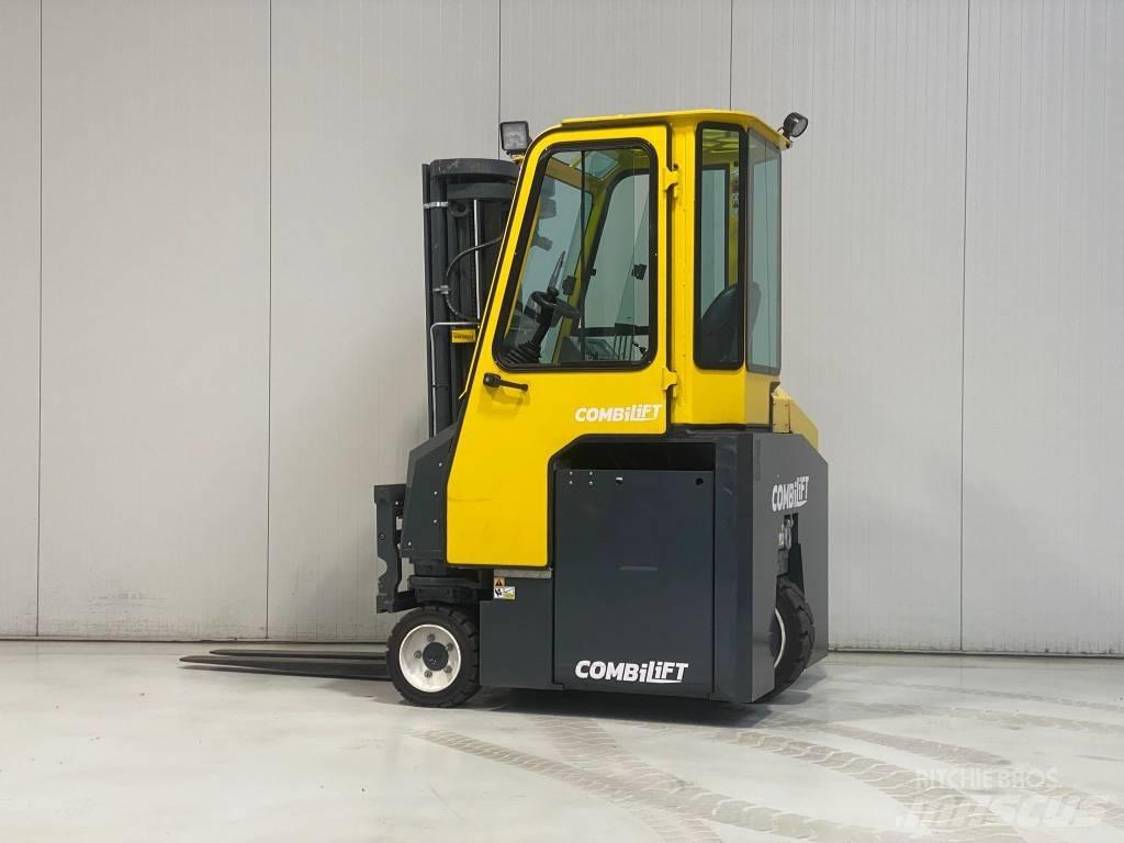 Combilift CBE2500 4 yönlü reach truck