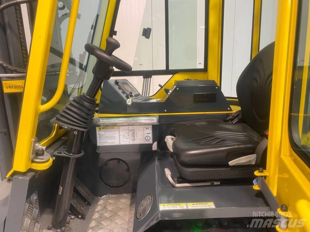 Combilift CBE2500 4 yönlü reach truck