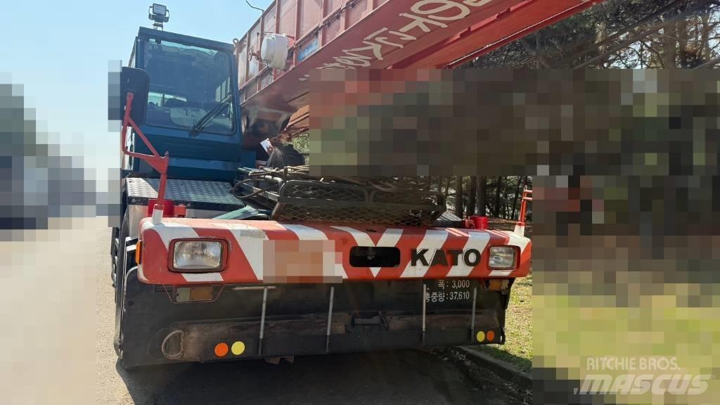 Kato SS 500 Arazi Tipi Vinçler (RT)
