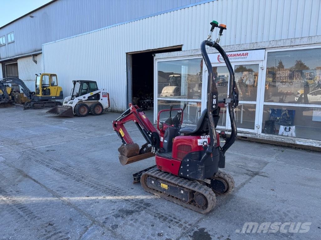 Yanmar SV08 (1E826) Mini ekskavatörler, 7 tona dek