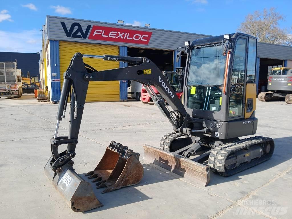 Volvo JECR25D Mini ekskavatörler, 7 tona dek